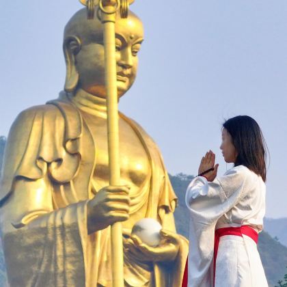 黄山+宏村+九华山5日4晚拼小团