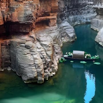 焦作+云台山风景名胜区+焦作市云台山风景名胜区-红石峡+泉瀑峡+茱萸峰+万善寺+陈家沟+巩义石窟寺5日4晚私家团