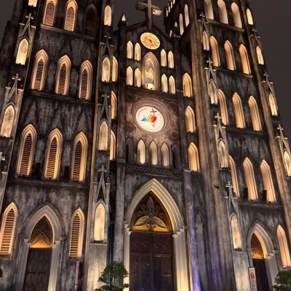 越南河内+芽庄+美奈9日8晚跟团游