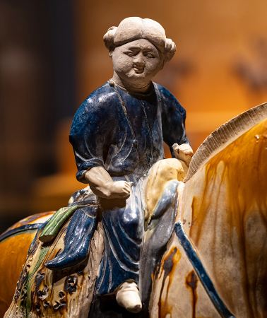 6D5N • Emperor Qinshihuang's Mausoleum Site Museum + Mount Hua + Qianling Mausoleum + Famen Temple - Eastern Buddha Capital