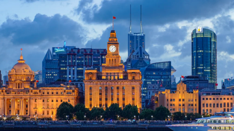 5-day 4-night · Private Tour · Shanghai + Shanghai Disney Resort + The Bund + Oriental Pearl Radio & Television Tower