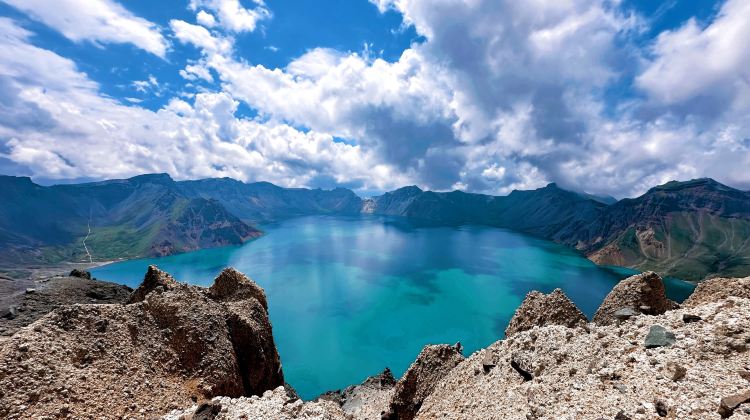 5-Day Explore and Enjoy Changbai Mountain in Harbin & Visit Yanji