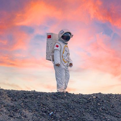 内蒙古呼和浩特+希拉穆仁草原+响沙湾+仙沙休闲岛+乌兰哈达火山地质公园+辉腾锡勒草原5日4晚跟团游