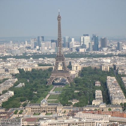 西班牙巴塞罗那+安道尔+巴黎5日4晚跟团游