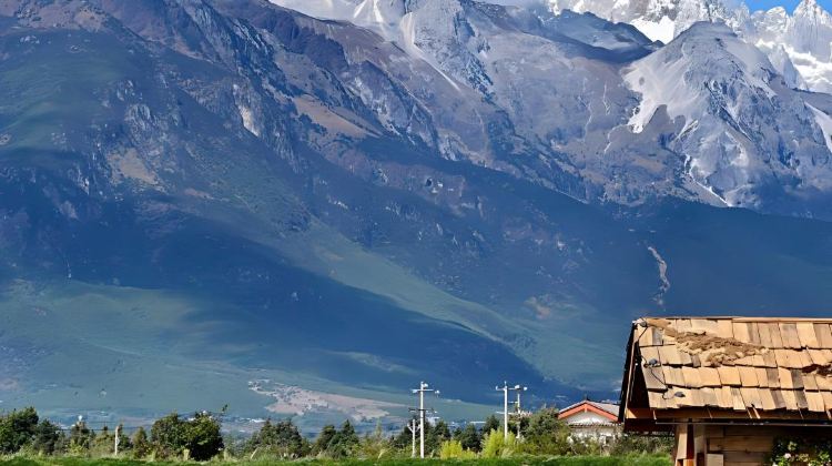 10D9N · Group Tours · Yunnan + Kunming + Tengchong + Mangshi + Xishuangbanna