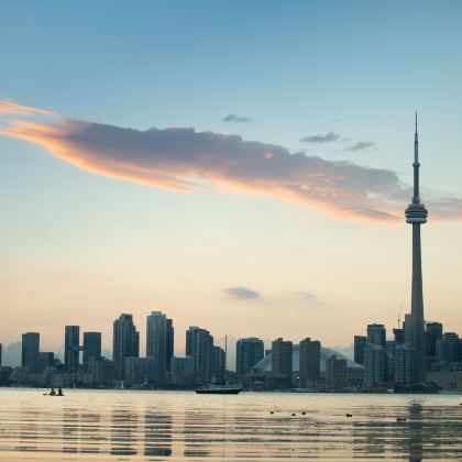 多伦多+尼亚加拉瀑布+金斯顿+渥太华+蒙特利尔+魁北克城+温哥华11日9晚私家团