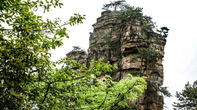 9-Day Guangxi and Hunan Highlights Private Tour ·Li River, Yulong River, Elephant Trunk Hill, Hunan Museum, Yuelu Academy and Zhangjiajie National Forest Park