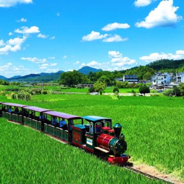 江西南昌+庐山风景名胜区+景德镇+婺源+三清山风景区+望仙谷6日5晚私家团