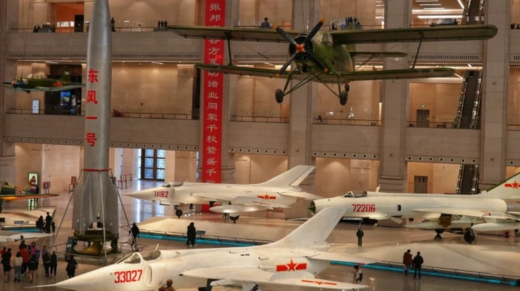 博物馆讲解·中国人民革命军事博物馆半日亲子营【深度讲解2.5小时】走进军事博物馆，穿越历史和硝烟，感受铁血与荣耀·博物馆讲解·中国人民革命军事博物馆半日亲子营【深度讲解2.5小时】走进军事博物馆，穿越历史和硝烟，感受铁血与荣耀