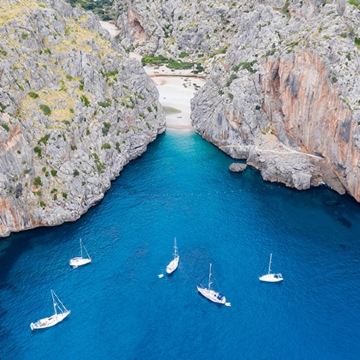 希腊雅典+帕特雷+扎金索斯6日5晚私家团