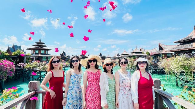 仙本那、鬥湖+8