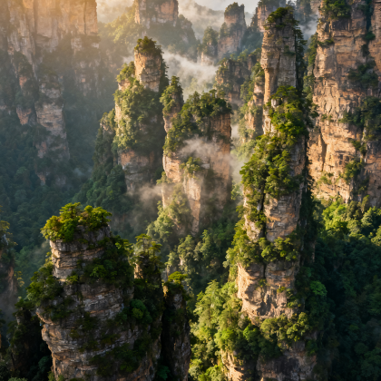 张家界+天门山+武陵源+凤凰6日5晚跟团游