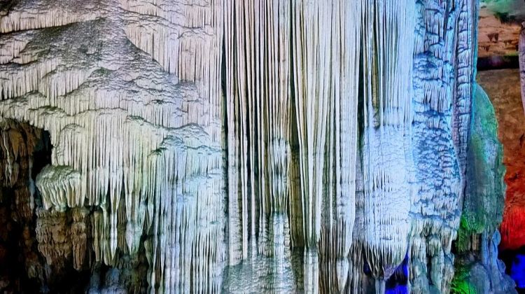 4D3N · Group Tours · Inquire for discount & include all tips + Guilin + Yangshuo + Li River 4 star cruise+ Rafting on the Yulong River