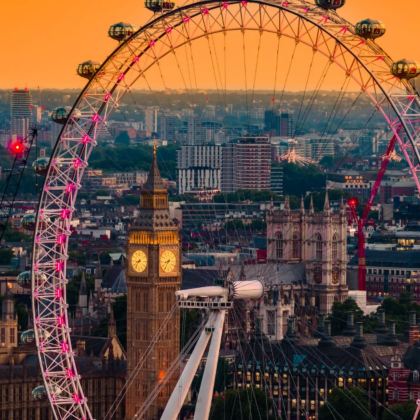 英国伦敦+剑桥+温德米尔+爱丁堡+约克+苏格兰高地+天空岛12日11晚拼小团