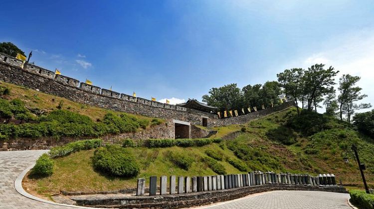 4-Day Discover Western Korea in 4days: All-Inclusive Experience