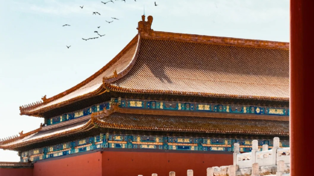 4-Day Enchanting Beijing Wonders Private Tour·Tiananmen Square, The Palace Museum, Shichahai Scenic Area, Beijing W Town and Great Wall At Simatai