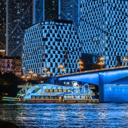 柳州+窑埠古镇+柳侯祠+鹿寨香桥岩溶国家地质公园+百里柳江旅游景区+龙潭公园5日4晚私家团