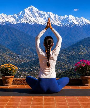 3D2N • Kathmandu: 3 day Package- City Tour, Yoga, Massage with Hike