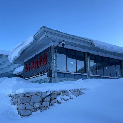 成都+九寨沟+毕棚沟+达古冰川风景名胜区6日5晚私家团