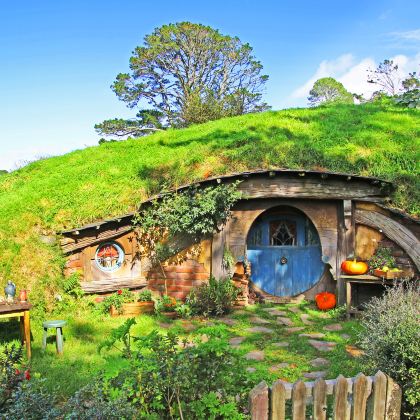 奥克兰+陶波+基督城+皇后镇+瓦纳卡+特卡波湖12日11晚拼小团