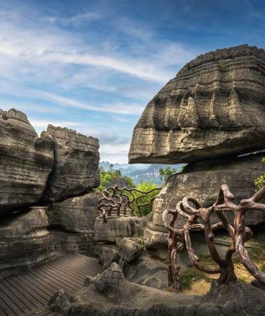 6D5N • Enshi + Yichang + Hefeng Pingshan Tourist Area + Enshi Grand Canyon + The Three Gorges Dam Tourism Area