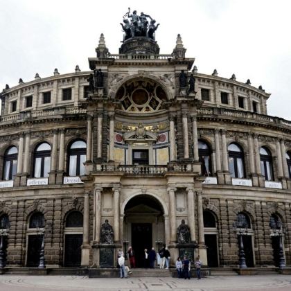 柏林+布拉格+维也纳+布达佩斯+布拉迪斯拉发7日6晚私家团