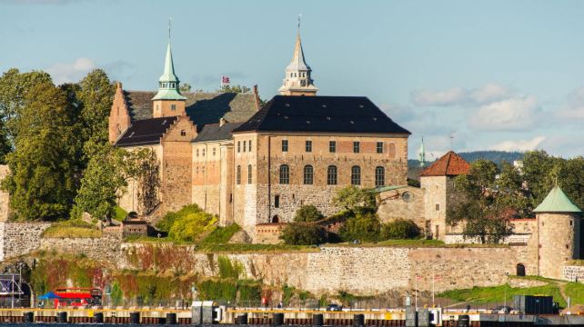 哥本哈根、柏林、罗斯托克+9