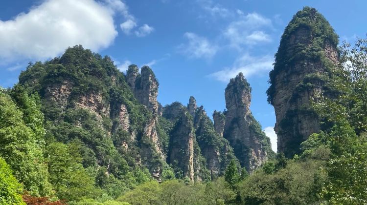6-day 5-night · Private Tour · Zhangjiajie National Forest Park + Wu Ling Yuan + Tianmen Mountain National Forest Park + Fenghuang Ancient Town