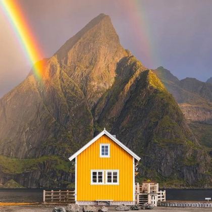 挪威+罗弗敦群岛+塞尼亚岛+特罗姆瑟5日4晚跟团游