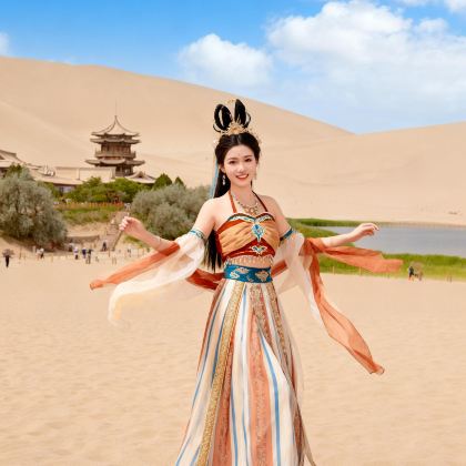 兰州+青海湖景区+茶卡盐湖+敦煌+嘉峪关+张掖5日4晚拼小团