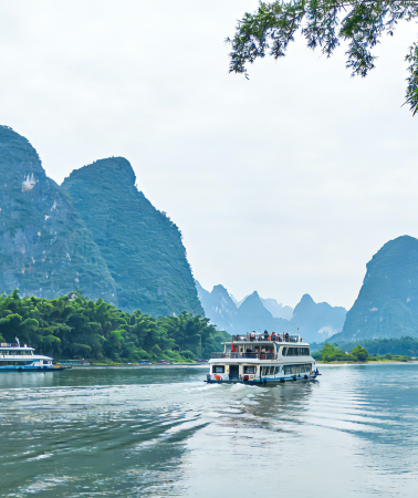 2D1N • 'Included tips' top attractions you can't miss: enjoy a 4-star cruise on Li River and Yangshuo's bamboo rafting