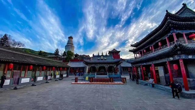 五台山镇海寺塔院寺宝华寺龙泉寺广化寺五爷庙殊像寺黛螺顶2日1晚跟团