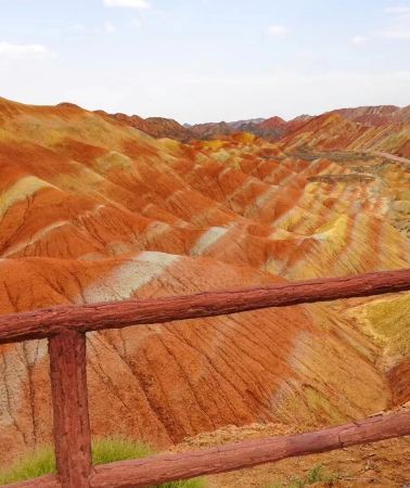 8D7N • Kumbum Monastery + Qinghai Lake + Zhangye Buddha Temple + Mogao Caves + Pingshan Lake Grand Canyon