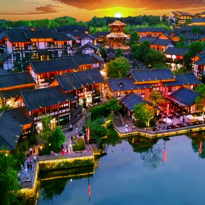 南京+无锡+苏州+杭州+乌镇4日3晚跟团游