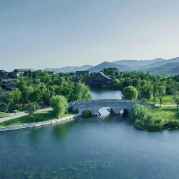 襄阳古城+中国唐城+古隆中2日1晚私家团