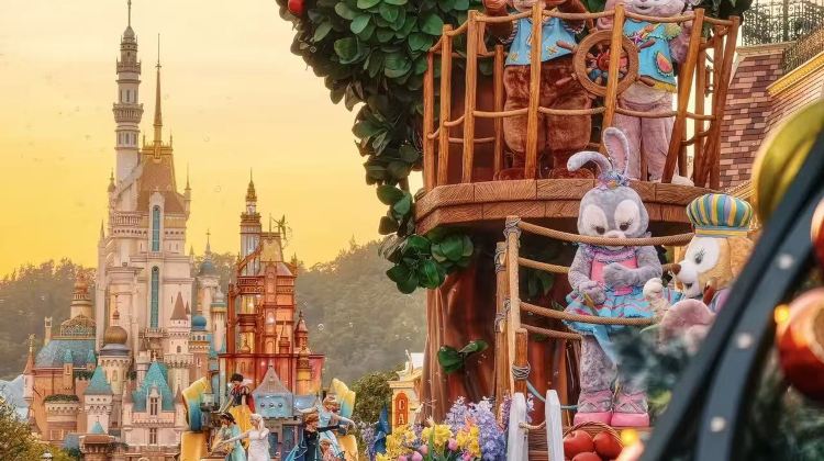 2D1N · Private Tours · Hong Kong: Hong Kong Disneyland + Includes 1-day Disney admission ticket, No Hotel Included