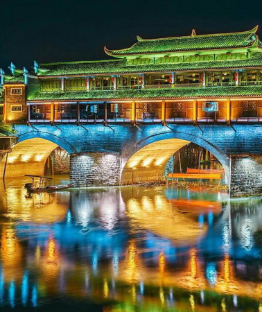 5D4N • Zhangjiajie + Fenghuang Ancient Town + Zhangjiajie National Forest Park + Tianmen Mountain + Furong Town + Huangshizhai + Golden Whip Stream