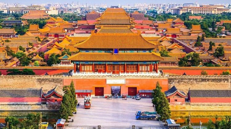 14-Day China Small Group Family Adventure Tour from Beijing to Shanghai: Pandas, Palaces, Warriors, Great Wall & Yangtze River Cruise