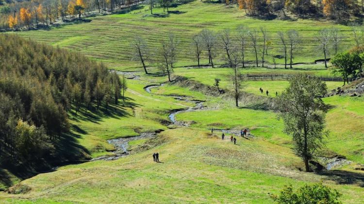 6D5N · Private Tours · Inner Mongolia + Hohhot + Huitengxile Grassland + Whistling Dune Bay