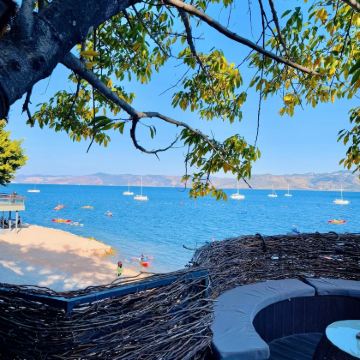 昆明+建水+元阳+蒙自+普者黑景区+弥勒6日5晚自由行