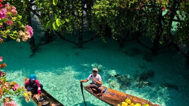 新加坡+马来西亚仙本那+泰国曼谷9日8晚跟团游·get新马泰全新玩法+城市+海岛+异域风情+3国连游多重体验+仙本那+2天网红跳岛游+马步岛水上屋拍照+马达京跳岛+长尾沙滩+海钓+玻璃船+新加坡打卡花园城市+嗨翻泰兰德