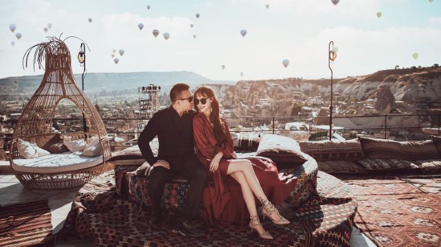 土耳其伊斯坦布尔+卡帕多奇亚+安塔利亚+地中海6日5晚跟团游·稀缺3段内飞+赠博斯普鲁斯游船+奥斯曼服饰体验+2晚格雷梅镇洞穴酒店 全程市中心