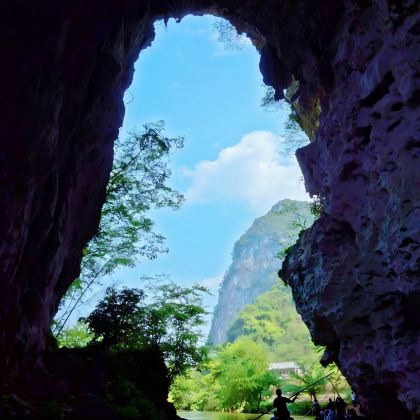 昆明+罗平+元阳+弥勒+坝美世外桃源景区+建水+东川红土地+蒙自+元谋+普者黑风景区11日10晚跟团游