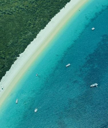 4D3N • Whitsunday Islands, Australia + Airlie Beach + Hardy Reef + Whitehaven Beach speedboat