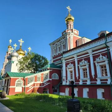 俄罗斯莫斯科+圣彼得堡9日8晚自由行