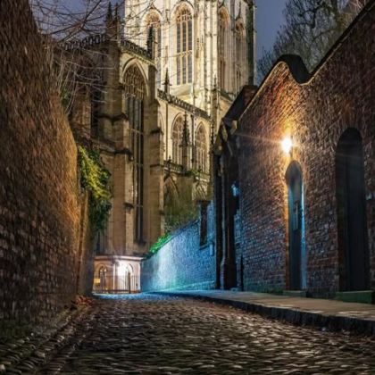 英国伦敦+爱丁堡+苏格兰高地+天空岛+多佛尔白色悬崖+牛津+巴斯15日14晚私家团