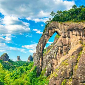 江西龙虎山风景名胜区3日2晚私家团
