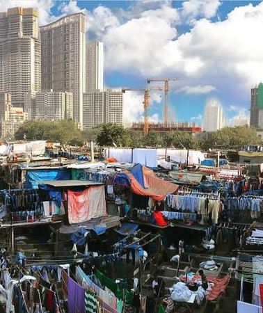 2D1N • Mumbai Gems: 2-Day Private Tour with Elephanta, Slum & Dabbawala