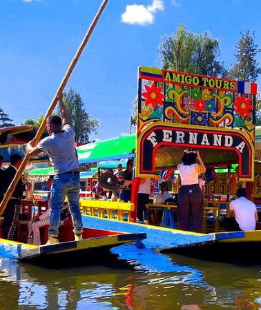 2D1N • Teotihuacan & Guadalupe Shrine + Xochimilco, Coyoacán & Frida Kahlo Combo Tour