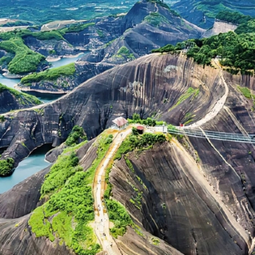 郴州+小东江景区+高椅岭旅游区+莽山五指峰景区3日2晚拼小团